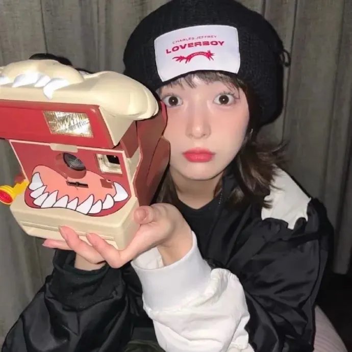 腾空而起的少年